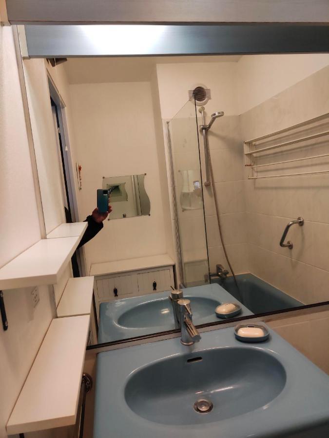 Appartement 2 Pieces Avec Une Grande Terrasse, 3 Etoiles, Wifi, Box Pour Vehicule Et Velos Les Sables-dʼOlonne Exterior foto